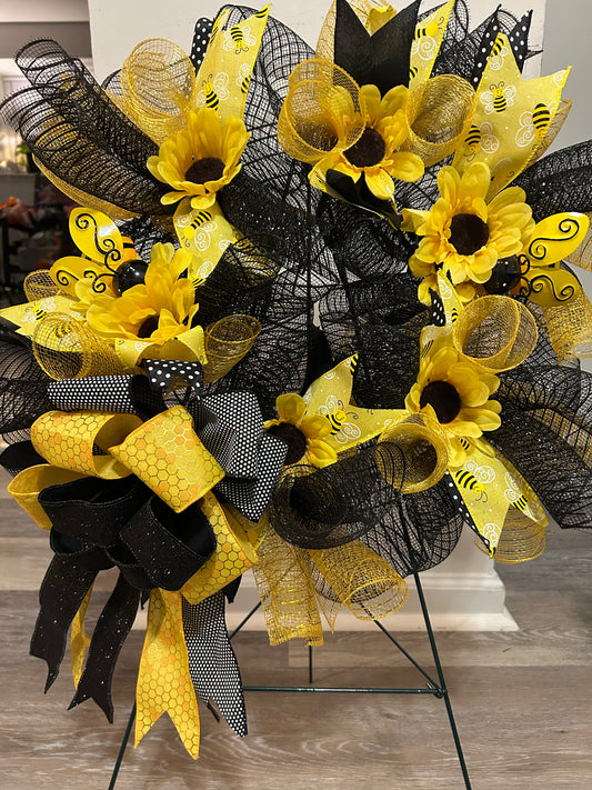 Bumblebee Wreath